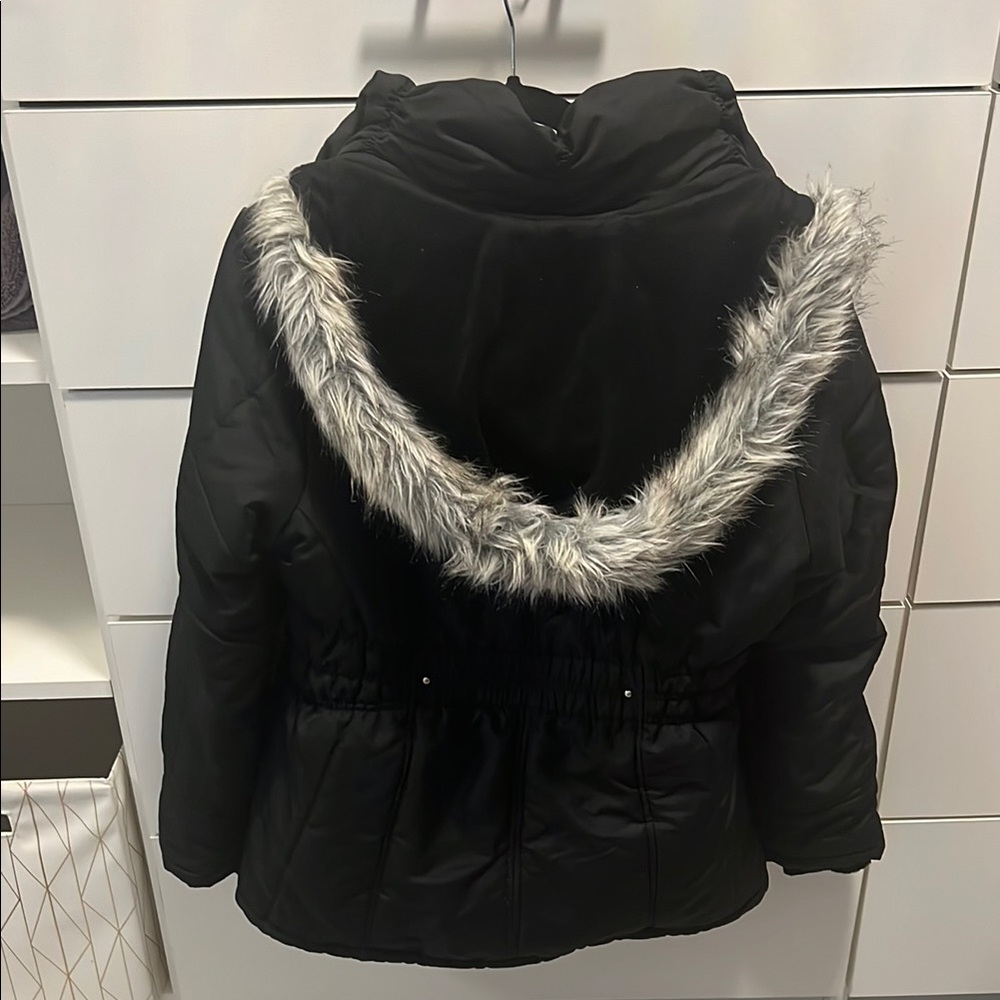 Black Puffer Jacket - image 2